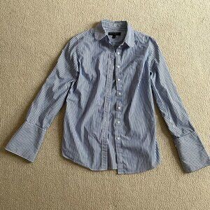 Banana Republic riley cotton striped blue/white button up shirt size 0